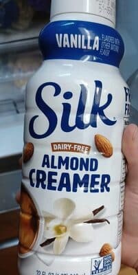 almond creamer — Photo: Open Food Facts contributors, CC BY-SA