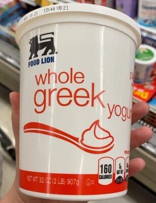Whole greek yogurt — Photo: Open Food Facts contributors, CC BY-SA