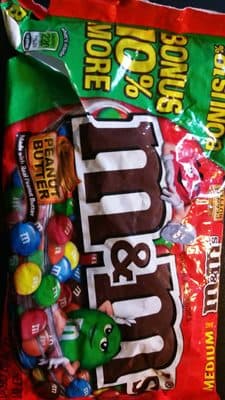 Chocolate candies — Photo: Open Food Facts contributors, CC BY-SA