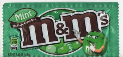 M &M'S Mint - M &M'S à La Menthe Et Chocolat Noir — Photo: Open Food Facts contributors, CC BY-SA