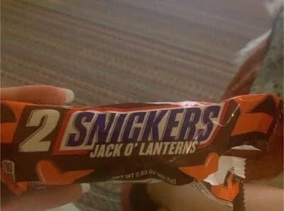 Snickers bar — Photo: Open Food Facts contributors, CC BY-SA
