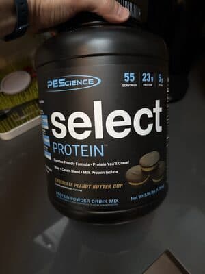 Select Protein Chocolate Peanut Butter Cup — Photo: Open Food Facts contributors, CC BY-SA