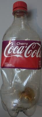 Cherry Coca-Cola — Photo: Open Food Facts contributors, CC BY-SA
