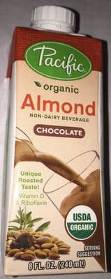 Organic Almond Chocolate Plant-Based Beverage — Photo: Open Food Facts contributors, CC BY-SA