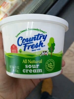 Sour Cream — Photo: Open Food Facts contributors, CC BY-SA