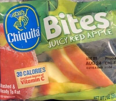 bites juicy red apple — Photo: Open Food Facts contributors, CC BY-SA