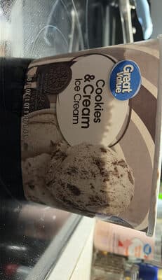 Cookies & Cream Ice Cream — Photo: Open Food Facts contributors, CC BY-SA
