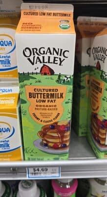Cultured Lowfat Buttermilk organic valley quart — Photo: Open Food Facts contributors, CC BY-SA