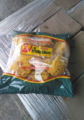 Fideos, enriched macaroni product — Photo: Open Food Facts contributors, CC BY-SA