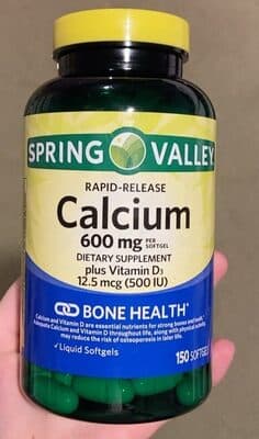 600mg Calcium Supplements — Photo: Open Food Facts contributors, CC BY-SA