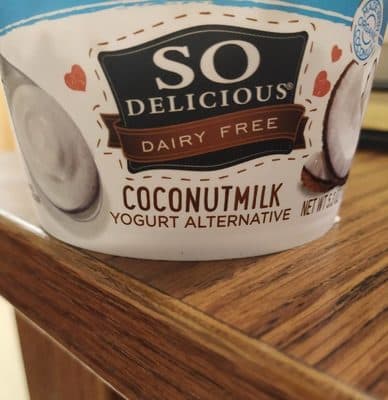 Coconutmilk Yogurt Alternative, Plain — Photo: Open Food Facts contributors, CC BY-SA