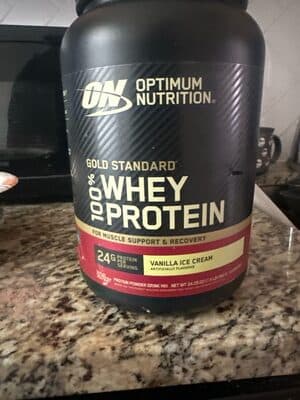100% Whey Protein vanilla ice cream — Photo: Open Food Facts contributors, CC BY-SA