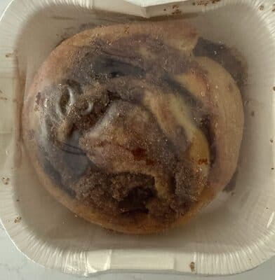 Cinnamon Rolls — Photo: Open Food Facts contributors, CC BY-SA