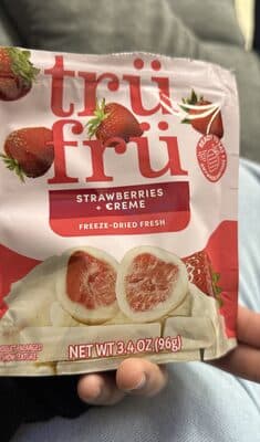 STRAWBERRIES + CREME — Photo: Open Food Facts contributors, CC BY-SA