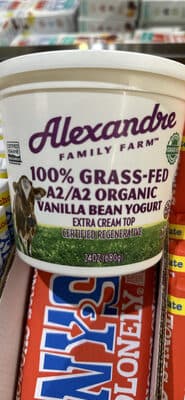 100% Grass-Fed A2/A2 Organic Vanilla Bean Yogurt Extra Cream Top — Photo: Open Food Facts contributors, CC BY-SA
