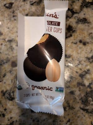 Dark Chocolate Peanut Butter Cups — Photo: Open Food Facts contributors, CC BY-SA