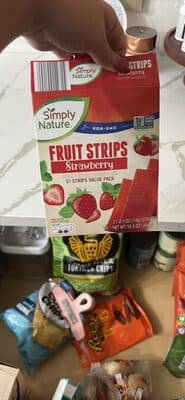 FRUIT STRIPS Strawberry — Photo: Open Food Facts contributors, CC BY-SA